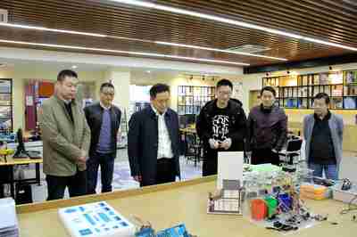 浙江师范大学附属中学 - 磐安县教育局局长陈林海一行来访我校